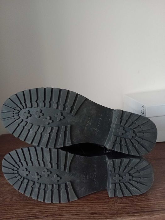 Kozaki damskie przejściowe marki Zara rozm 37. Stan idealny.