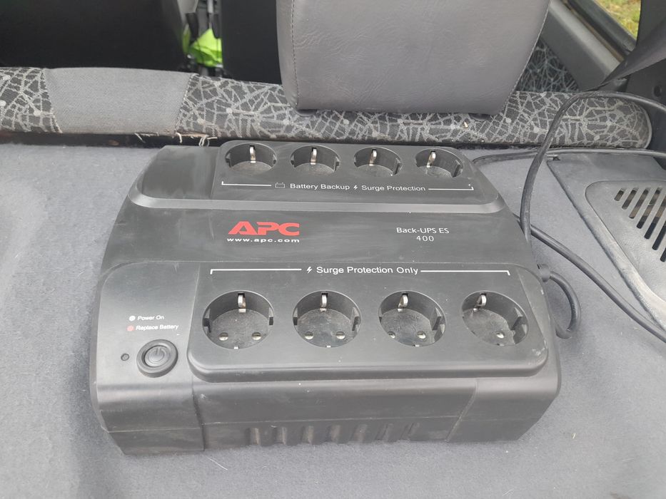 Безперебійник APC