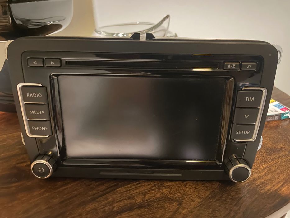 Duże Radio VW Dotykowe Golf 6 Touran II Idealne