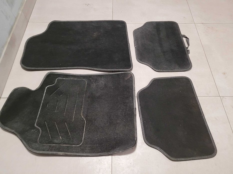 Dywaniki materiałowe Seat Ibiza komplet