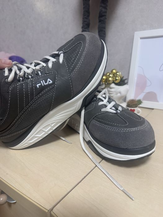 Кроссівки fila 38 розмір