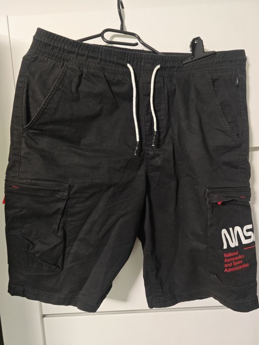 Bojówki  NASA firmy Cropp XL
