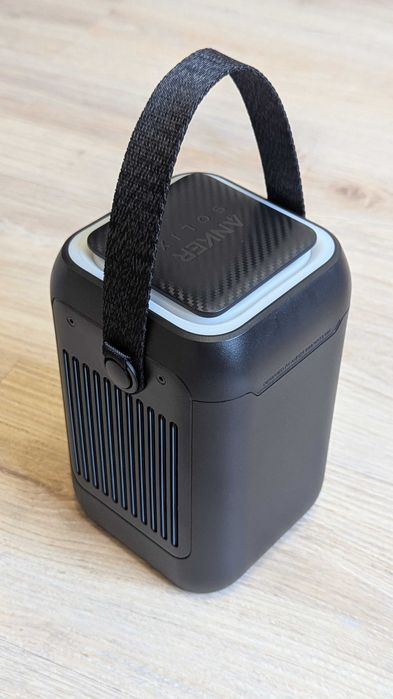 Зарядна станція ANKER SOLIX C300X DC