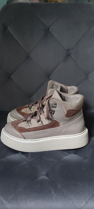 Демісезонні високі кеди