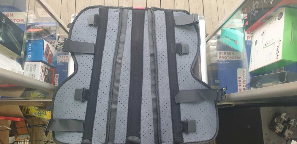 Тутор на колено Donjoy (размер M)