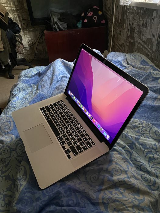 MacBook Pro 15 16/256