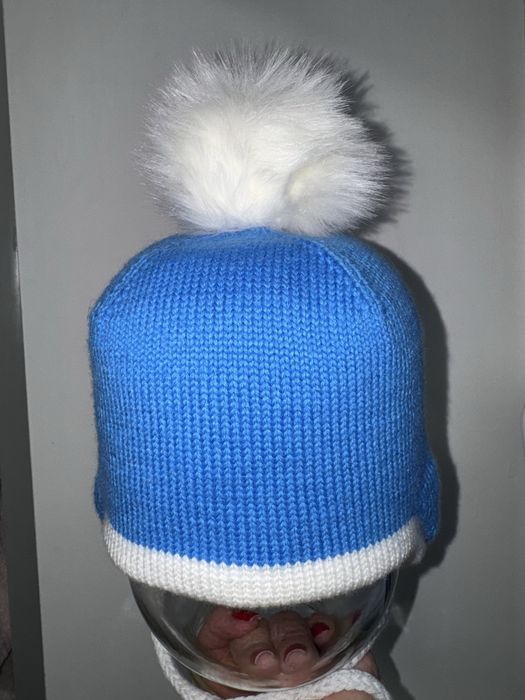 Продам шапочки  вʼязані ,дитячі ,ручної роботи