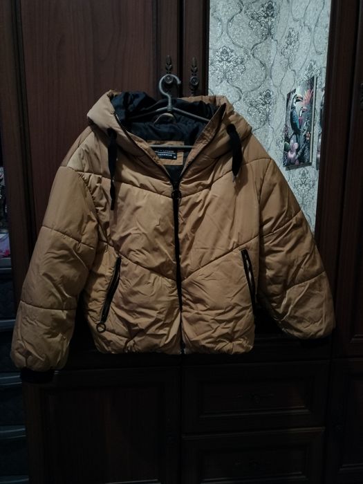 Куртка жіноча демісезонка