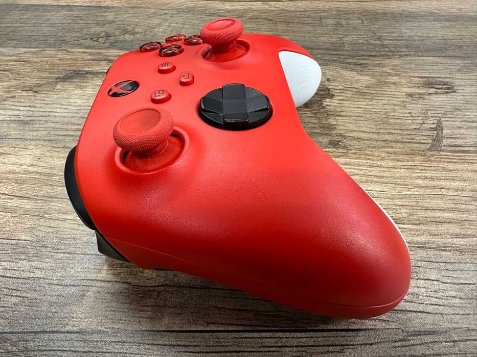 Pad kontroler bezprzewodowy XBOX PULSE RED czerwony bdb gwarancja