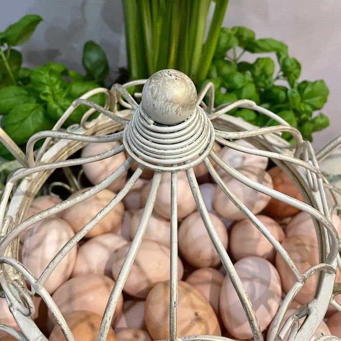 Metalowy Koszyk Prowansalski Biel Antyczna Dekoracja Do Wnętrz