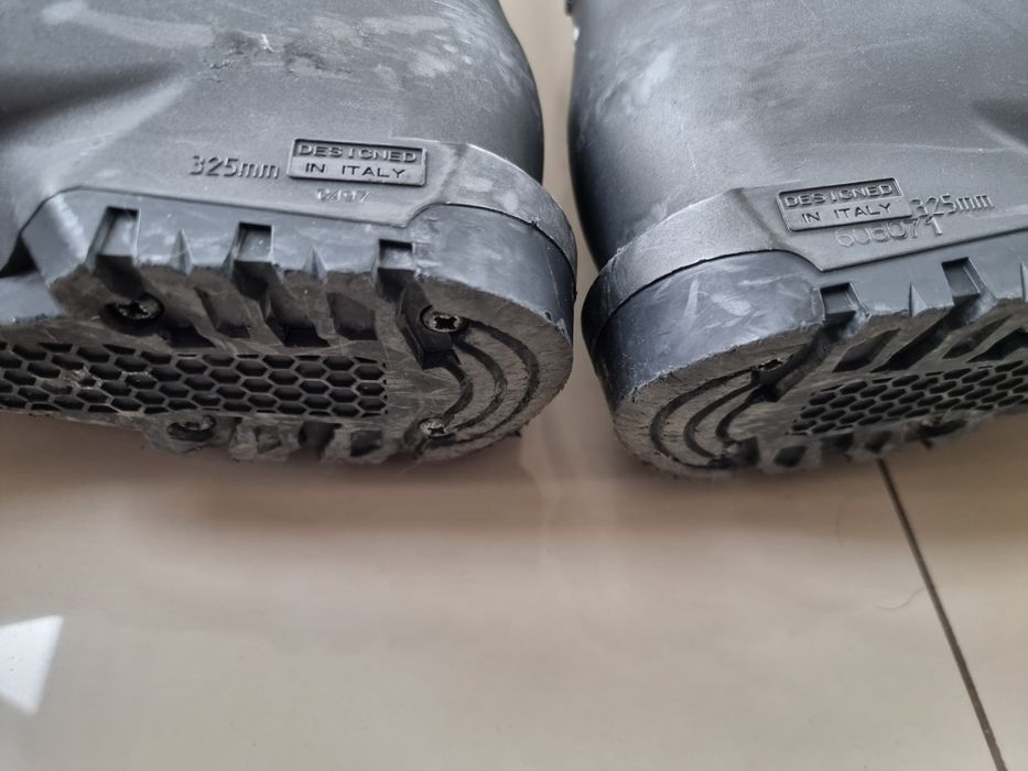 Buty narciarskie 44 Head Vector 100 rozmiar 28 flex 100 325 mm