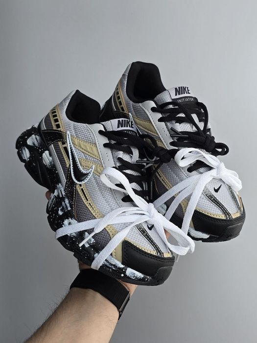 Nike Initiator Custom White Black Beige кросівки