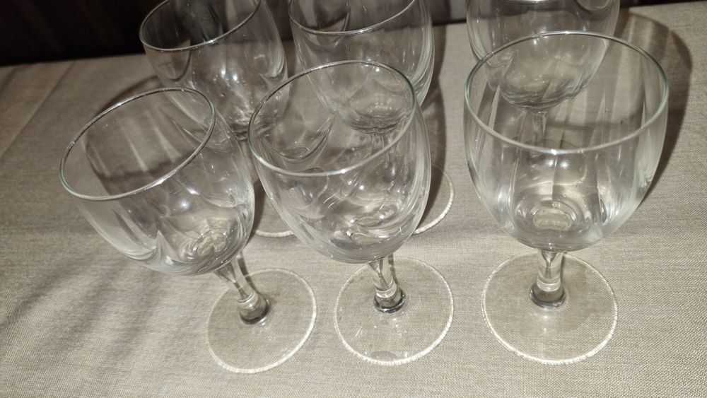 Copos pequenos de licor