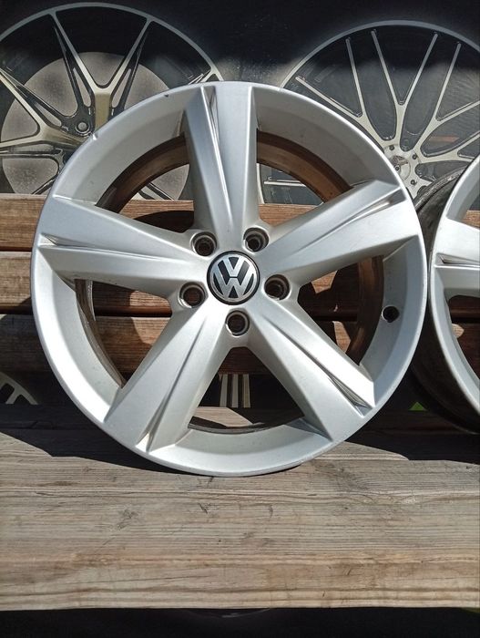 777 Оригинальные диски R17 5/112 VW Caddy Jetta Passat Skoda