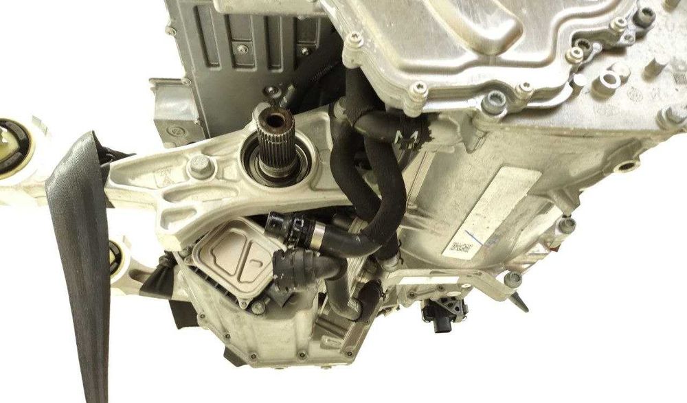 Pełny silnik elektryczny EBF z Porsche Taycan 2023 roku