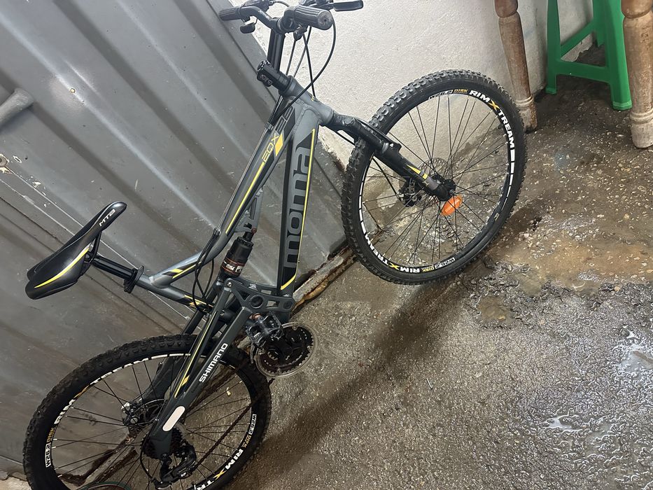 Vendo bicicleta montanha moma