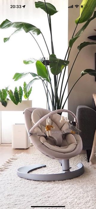 Шезлонг-качалка Nuna Leaf Grow с дугой для игр