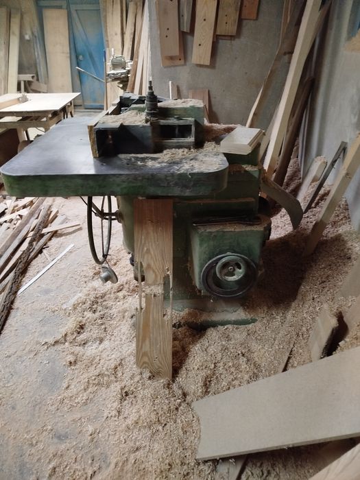 Продам фрезерний станок, фрезер.