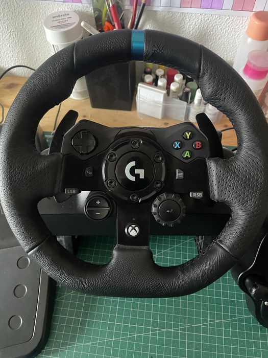 Logitech g923 para Xbox/Pc + Shifter