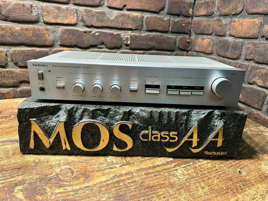 Wzmacniacz Technics SU-Z25