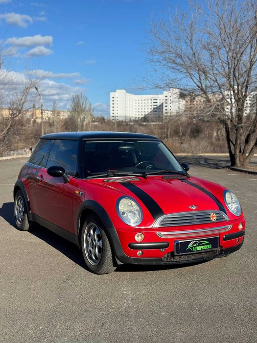 Mini Cooper 2003 1.6 бензин (Перший внесок від 20%)