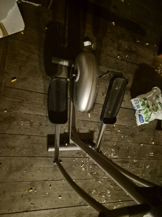 Rowerek treningowy Evo – używany, na baterie