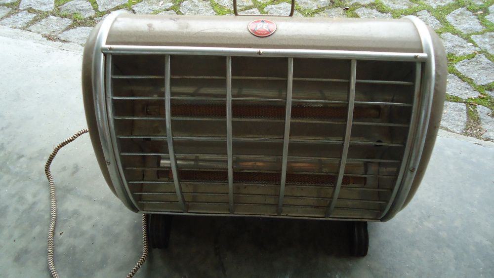 Aquecedor vintage a funcionar