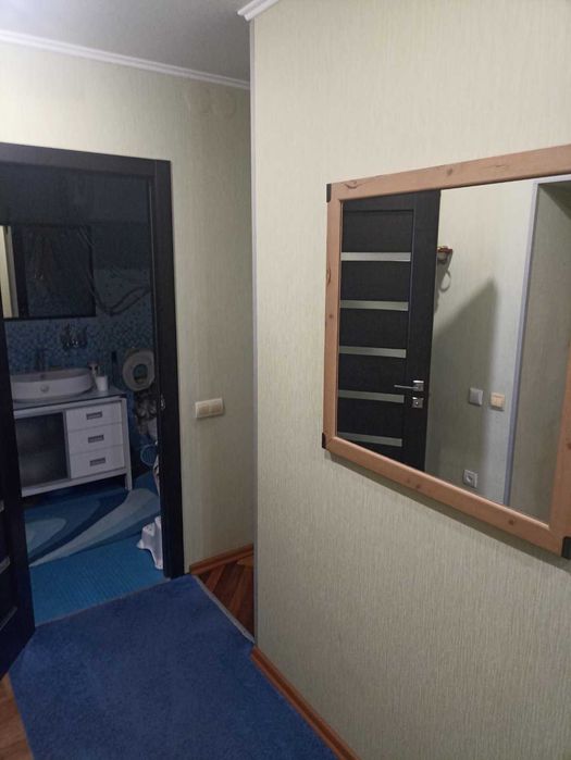 Видова 2х квартира, р-н Славутич-арени.