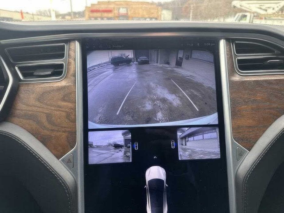 Tesla Model S P100D      2017