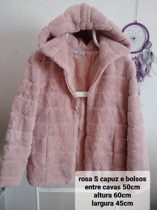 Casaco pelo rosa com capuz tamanho S