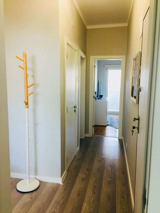 Apartamento T2 espaçoso e luminoso no centro do Barreiro — a 10 minutos a pé do ferry