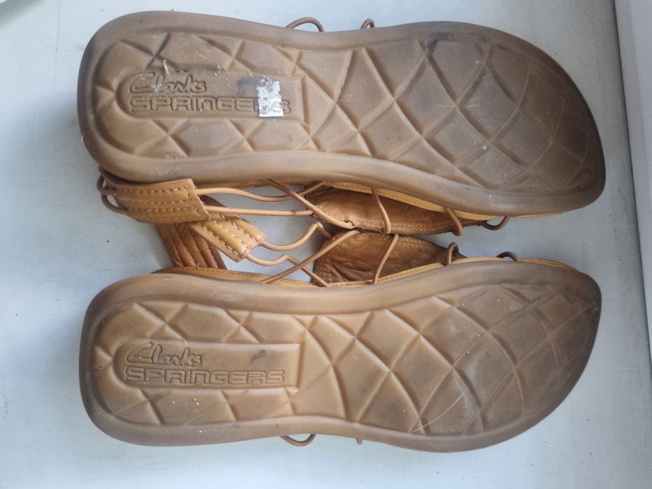 Шкіряні босоніжки сандалії Clarks Springers р. 40 (устілка 26 см