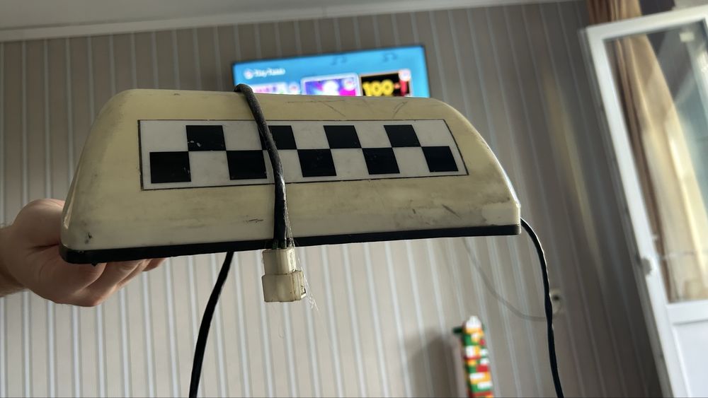 Шашка такси таксі