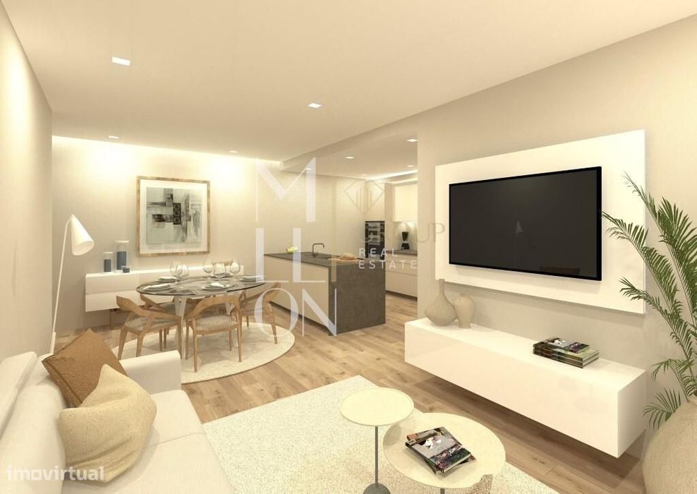 Apartamento de luxo com terraço de 140m2, piscina privada, vista mar