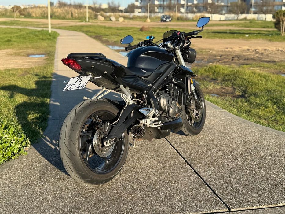 Triumph Street Triple 660 S (A2)