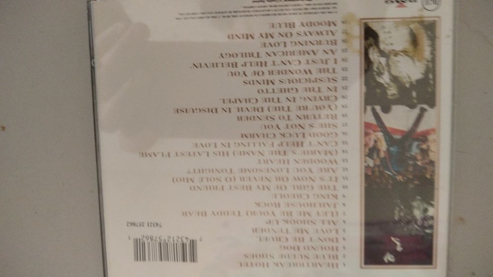 Elvis The Essential Collection