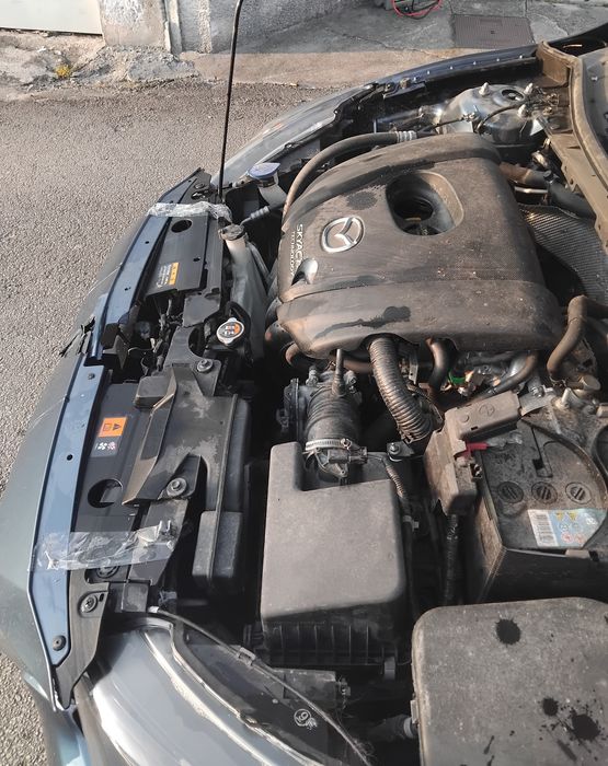 vendo Mazda 2 1.5 skyactiv-g nacional 2019 acidentado salvado