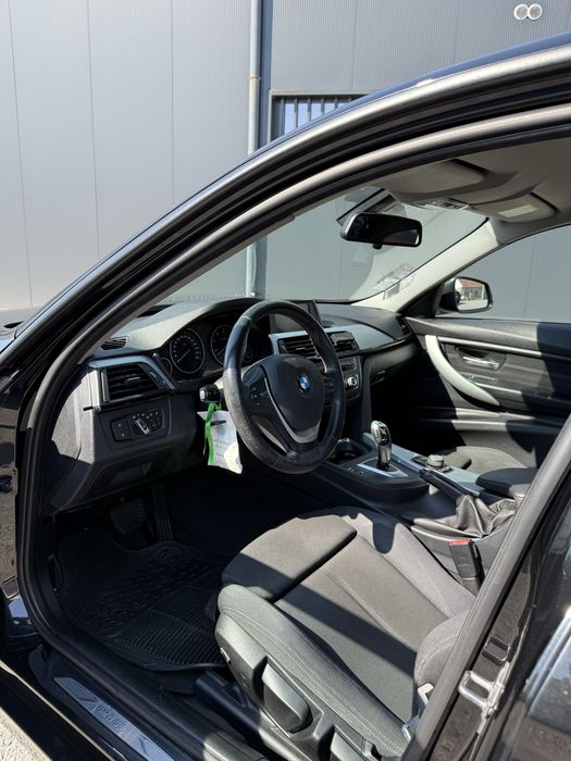 BMW 318d Sport Line Caixa Automatica