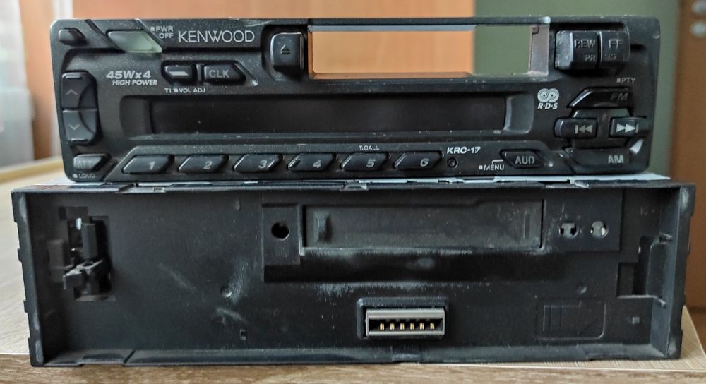 Автомагнитола Kenwood