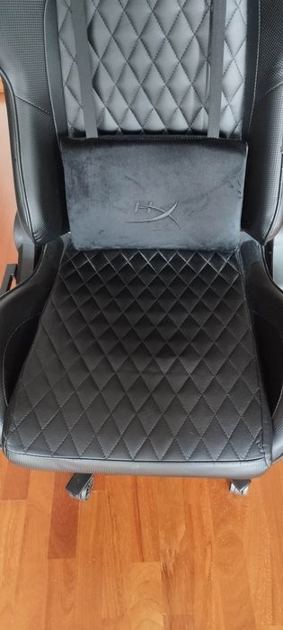 Cadeira Gaming HYPERX Jet (Até 150 kg - Elevador Classe 4 - Preto)