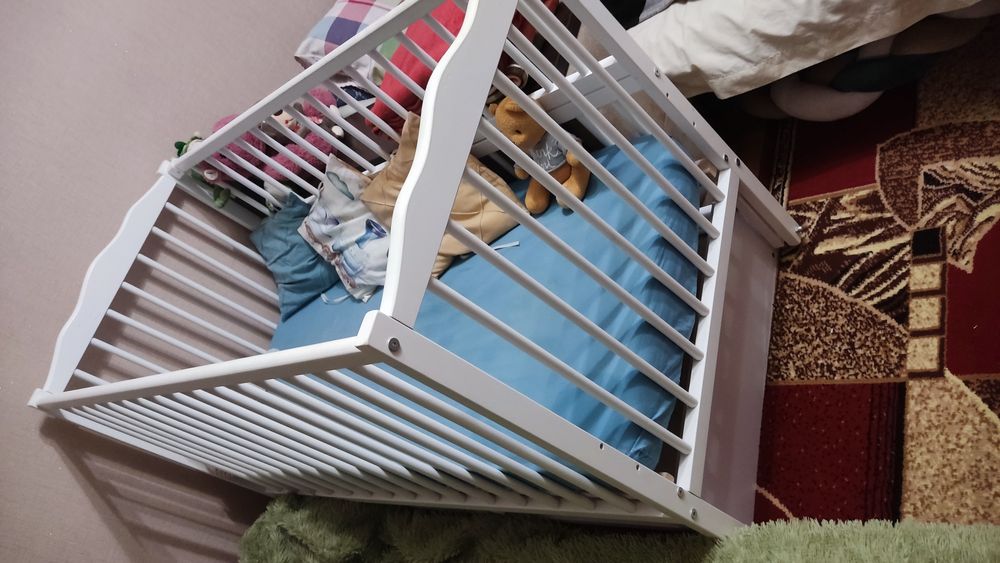 Дитяча кроватка з маятником,шухлядою + матрац з кокосовим наповнювачем