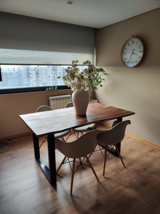 4 cadeiras  estilo Eames