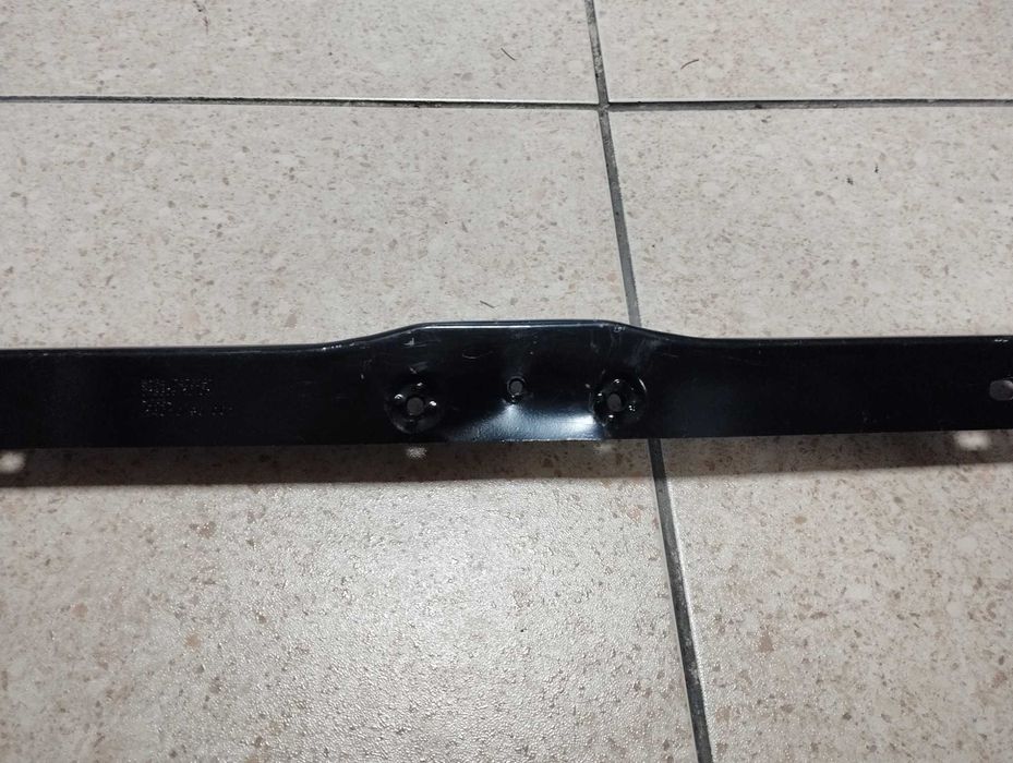 BMW 4 G22 G23 G26 Переднє верхнє з'єднання кутова планка 51645A05B94