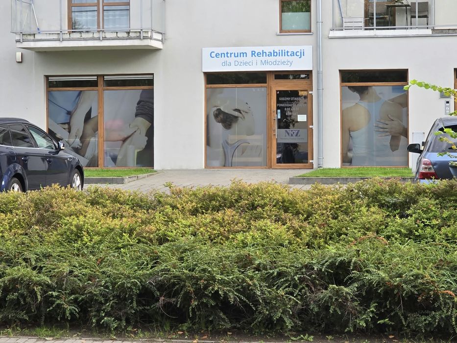 DO WYNAJĘCIA LOKAL USŁUGOWY 122 m²  Gniezno | ul. Elizy Orzeszkowej 29/4