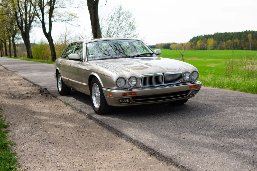 Jaguar XJ Jaguar XJ 300 , 4.0 l 1995 rok, sovereign