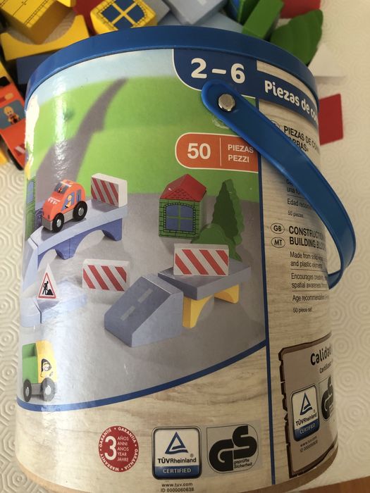 Peças construção obras