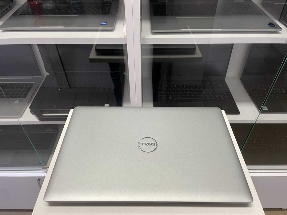 Ноутбук Dell Latitude 5520 [i7 11 Gen] [IPS] R16 [SSD] на Куліша 22