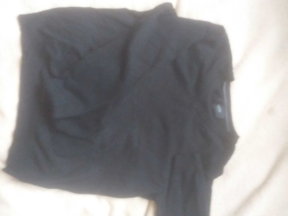 Garnitur                 .