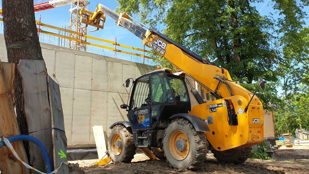 Wynajem Ładowarka teleskopowa merlo roto mrt manitou 6m-37m