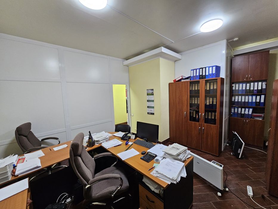 Сдам офис 187м с ремонтом и инд.отоплением на пл.Соборной, 1